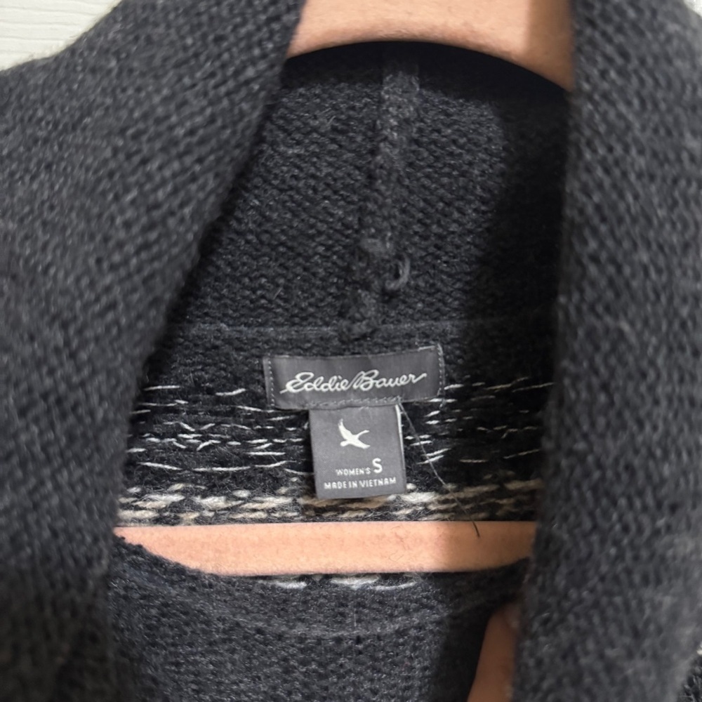 Eddie Bauer mohair and wool cowl neck sweater - Picture 5 of 9